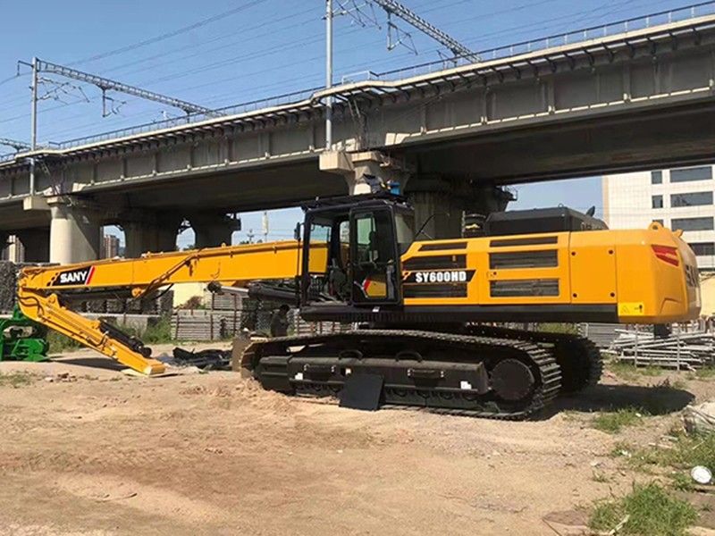 打樁機(jī)在工作中的安全注意事項